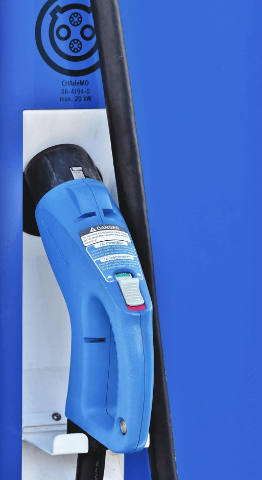 &ldquo;전기차 배터리 고효율화 전쟁, AI&middot;신소재&middot;전력전자 기술의 삼각 혁신&rdquo;