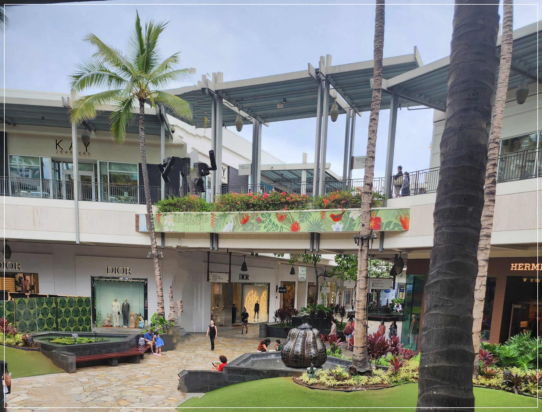 알라모아나 센터 (Ala Moana Center)