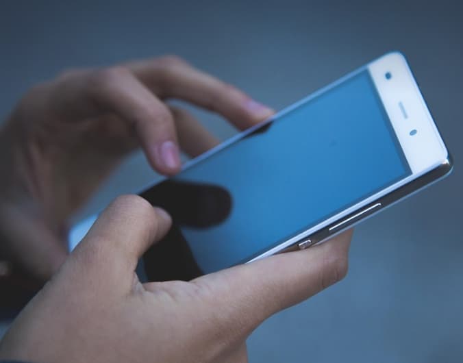 통화 중 갤럭시 화면 꺼짐? 간단한 3단계로 완벽 해결하는 법