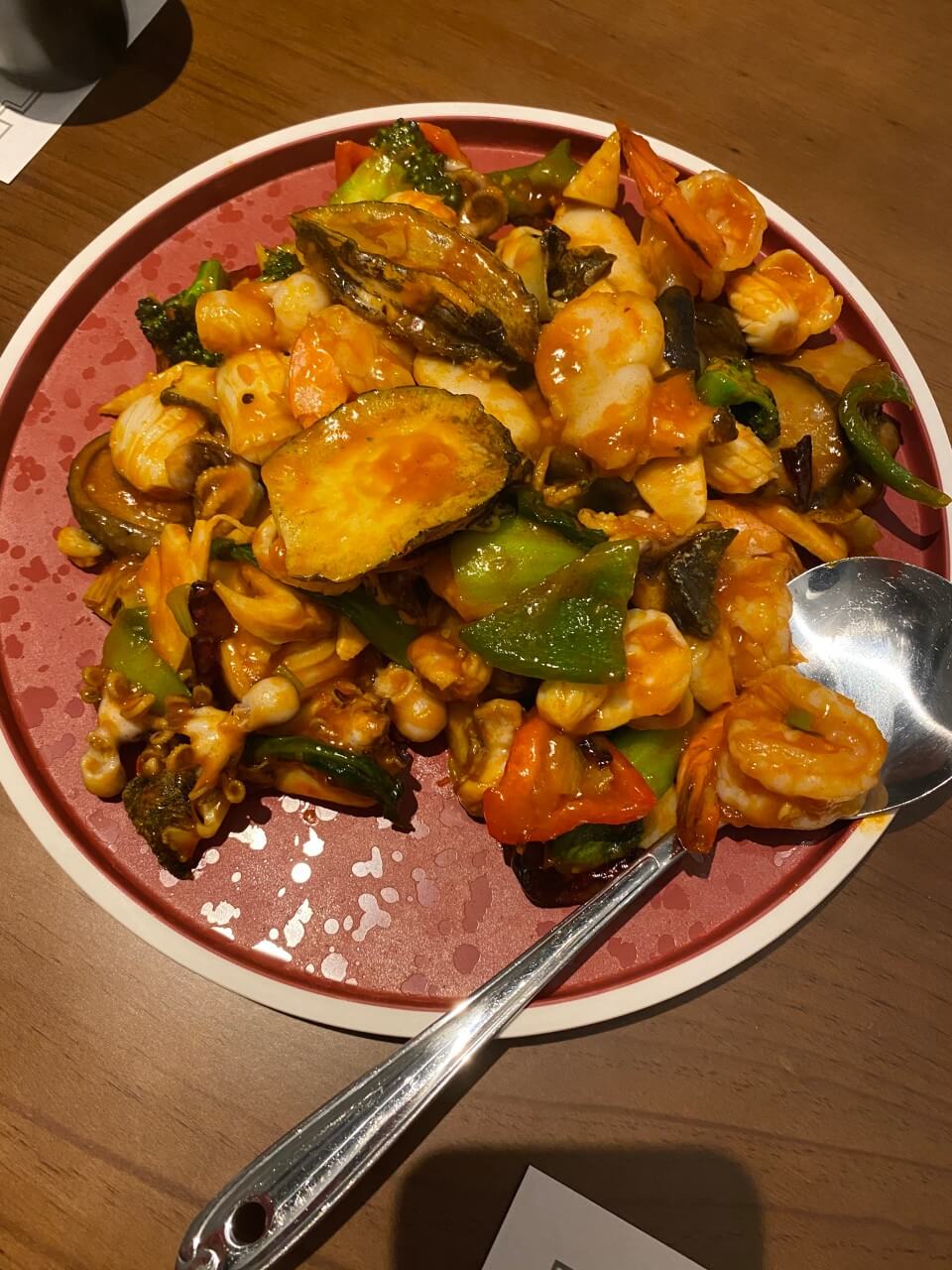 오늘N 2511회 격파 중식로드 서울 용산 중식 맛집 짬뽕 국물에 달걀볶음밥을 말아 먹는 이색 국밥 중화 국밥 및 갈릭빈 새우 맛집 중화객잔 수