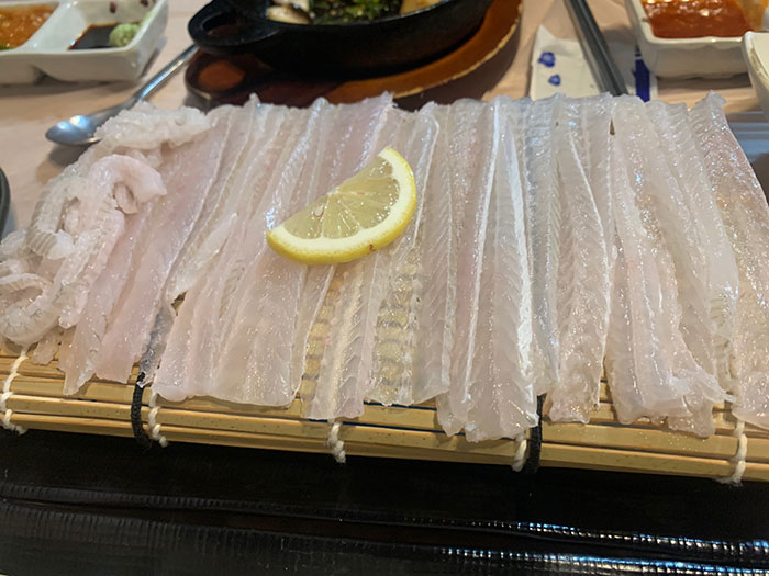 부산-덕천역-회-맛집-뱃고동-횟집-참가자미-회