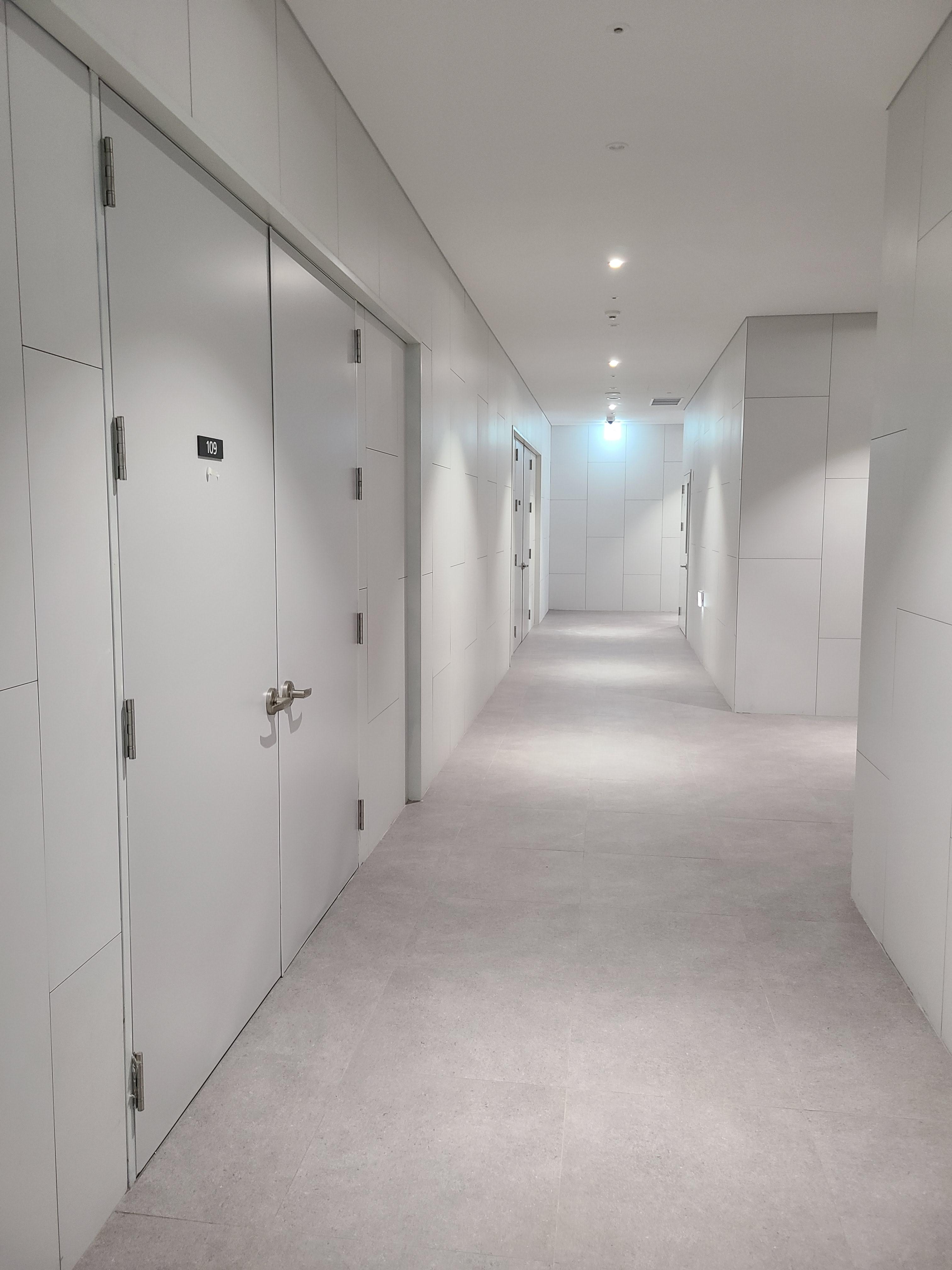 광교 플렉스데시앙 1층 내부1