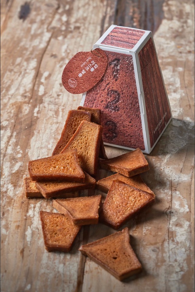 경기도 광주 카페 추천, 어로프 슬라이스 피스에서 뜀틀빵과 커피 꼭 먹어야 하는 이유