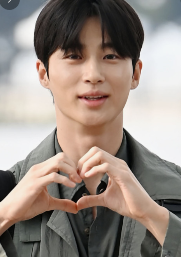 배우 변우성 더이상 배우가 아니다