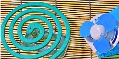 여름 인기 아이템 냉감이불, 휴대선풍기, 모기퇴치기