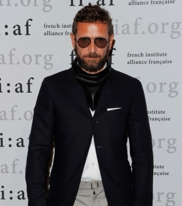 디자이너-스페나토필라티-모습