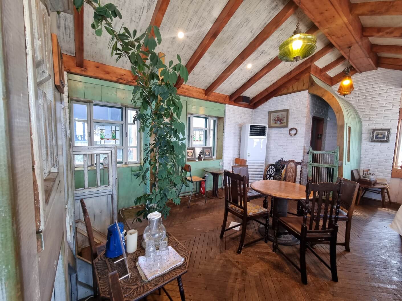 쉘리스커피-내부