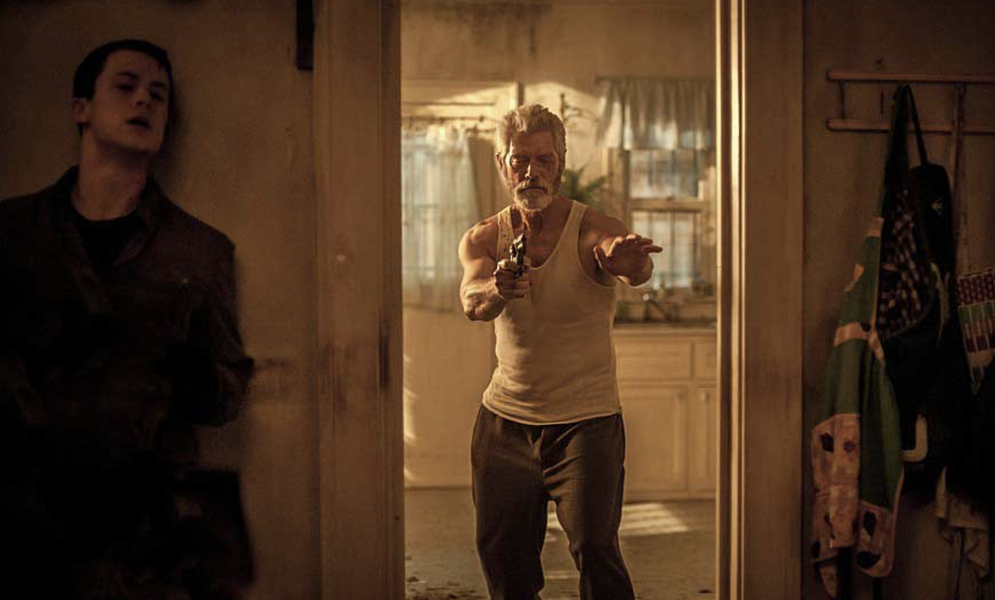 맨인더다크 스틸컷 이미지