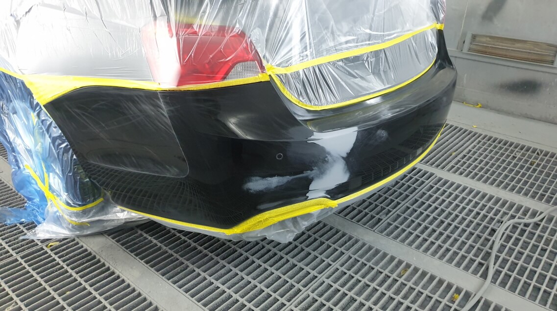 뒤 범퍼 서페어서 도포 인천 판금도색 - 뒤 범퍼 서페어서 도포