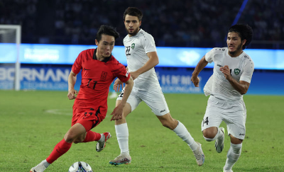 경기중 부상당한 엄원상 선수