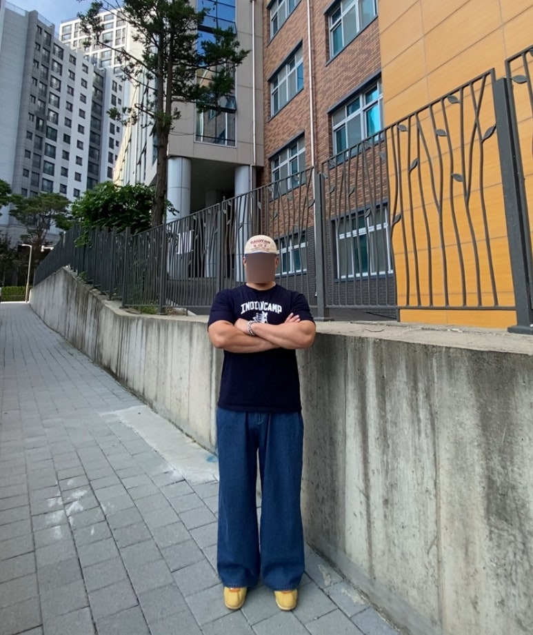 데일리룩('26. 7. 25.)곤니치와봉쥬르 빈티지 투톤 볼캡, 디그랜드마틴 인디언 티셔츠, 그리너리 크리드 와이드 데님팬츠, 케이엔드 나바호 터키석 팔찌, 나이키 코르테즈 래빗