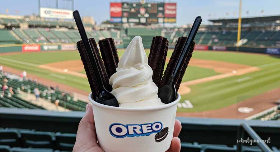 야구장 가성비 간식 조합, 핫도그와 츄러스