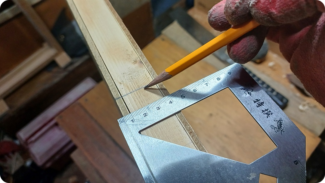 문짝-측면에도-마킹하는-모습