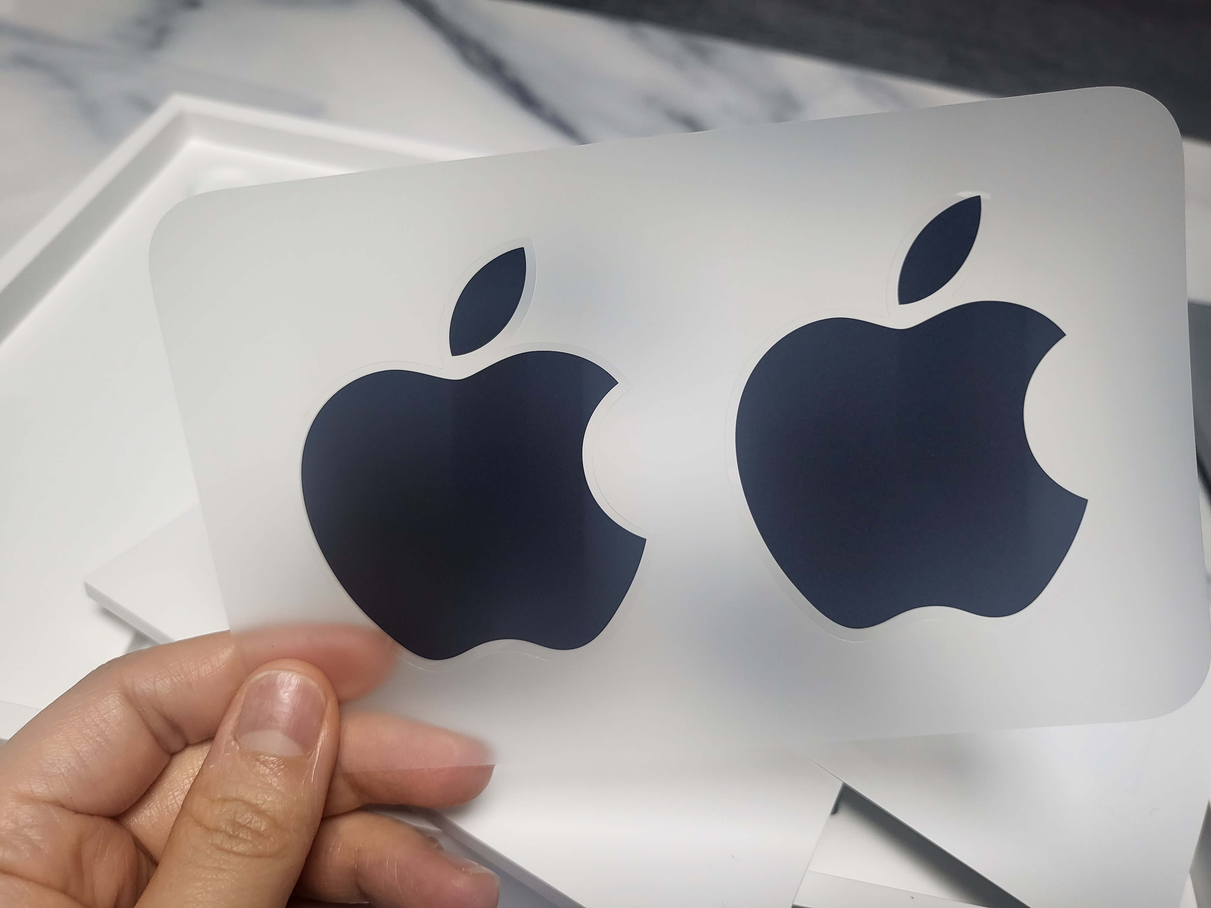애플 2022 맥북 에어 스티커