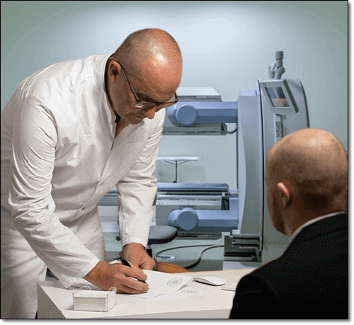 혈압이 높은 남성