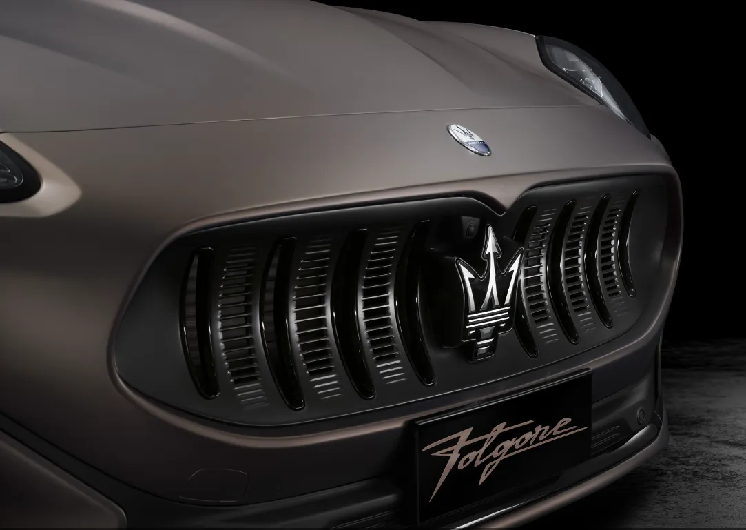 마세라티 그레칼레 전면 확대 이미지2