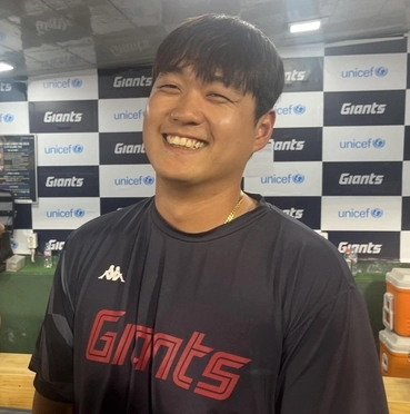 나균안 야구선수 프로필 나이 고향 학력 연봉 와이프 인스타