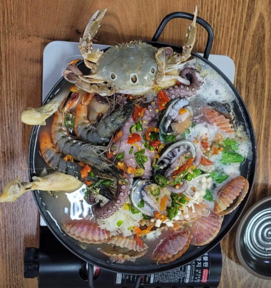 생생정보 해신닭칼국수 울산 동구 대왕암돌미역칼국수