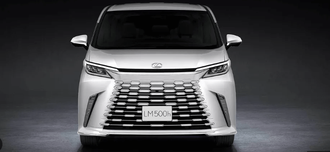 렉서스 LM 500h 전면사진