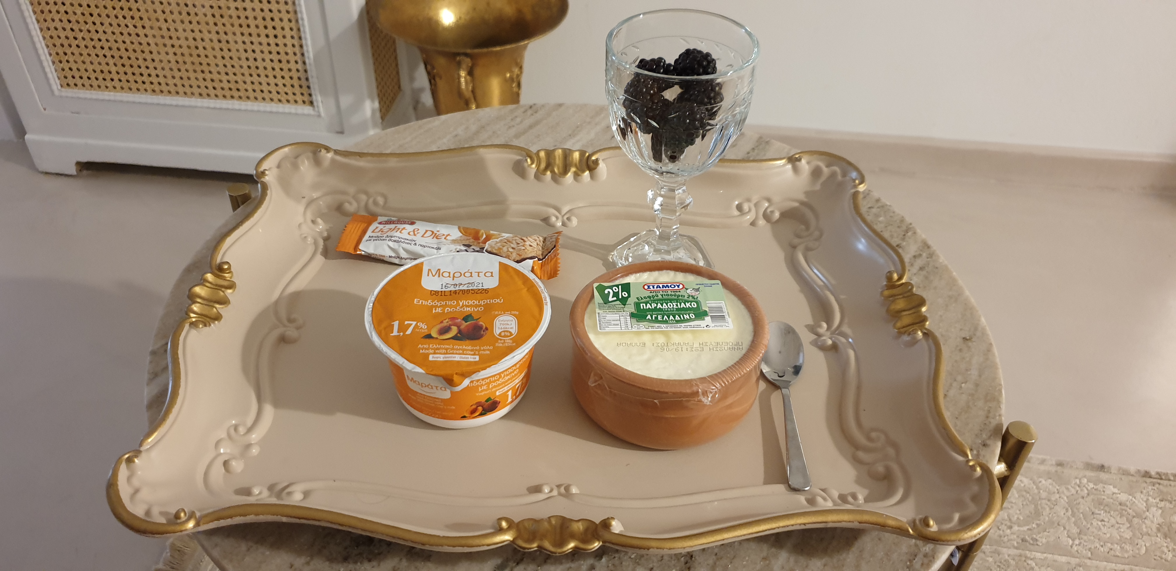 그리스 현지의 그릭요거트