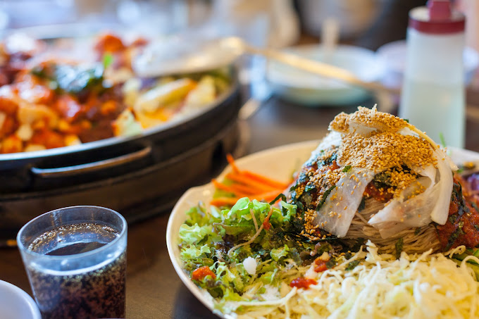 춘천 닭갈비집 '춘천통나무집 닭갈비'