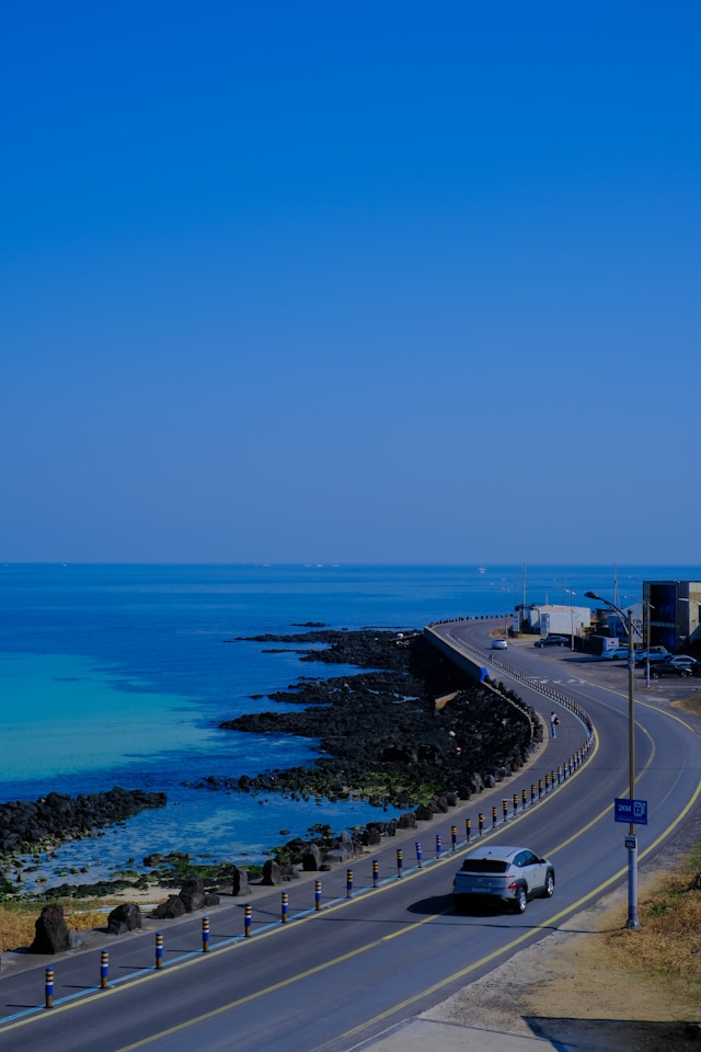 jeju island road 제주 렌트카 할인 예약하는 시기와 방법 성수기 가격차이 비교사이트 보험