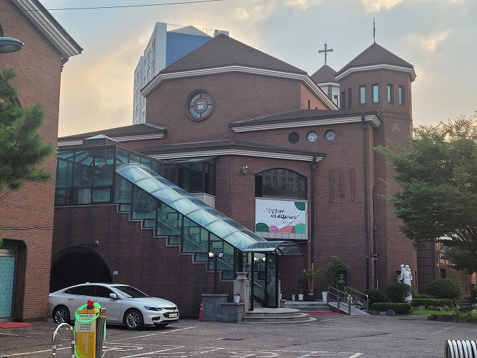 수원 세류동성당