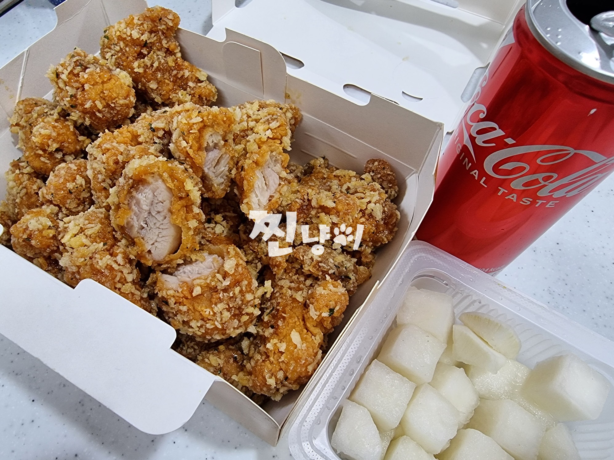 마법클 bhc치킨 메뉴 맛있어서 재 주문 의사 있어 마법클 bhc치킨 메뉴 맛있어서 재 주문 의사 있어