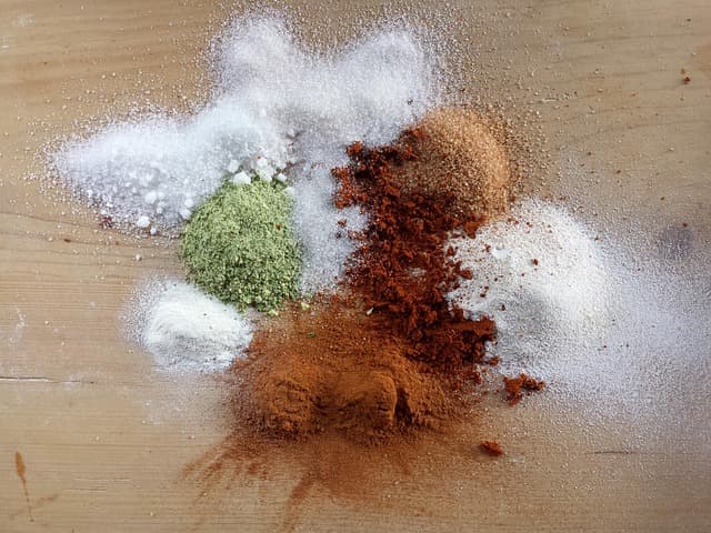 전 세계 허브 & 향신료 종류·활용·건강·영감