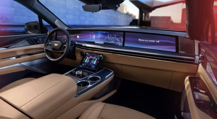 2026 캐딜락 에스컬레이드 IQ 완전 분석: 미래형 전기 SUV의 실체와 한국 상륙 가능성