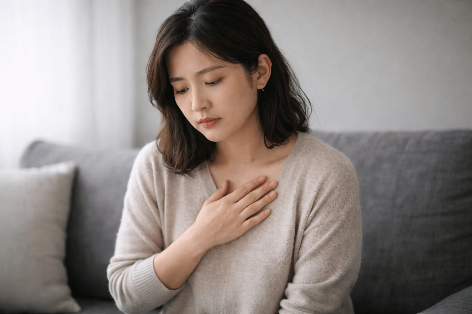 불안할 때 몸에서 먼저 나타나는 신호 5가지