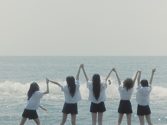 뉴진스 &lsquo;버블검(Bubble Gum)&rsquo; 뮤직비디오 촬영 [사진=제주영상‧문화산업진흥원]