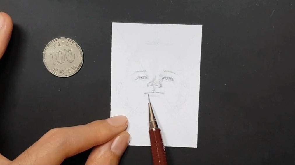 입을 그려준다
