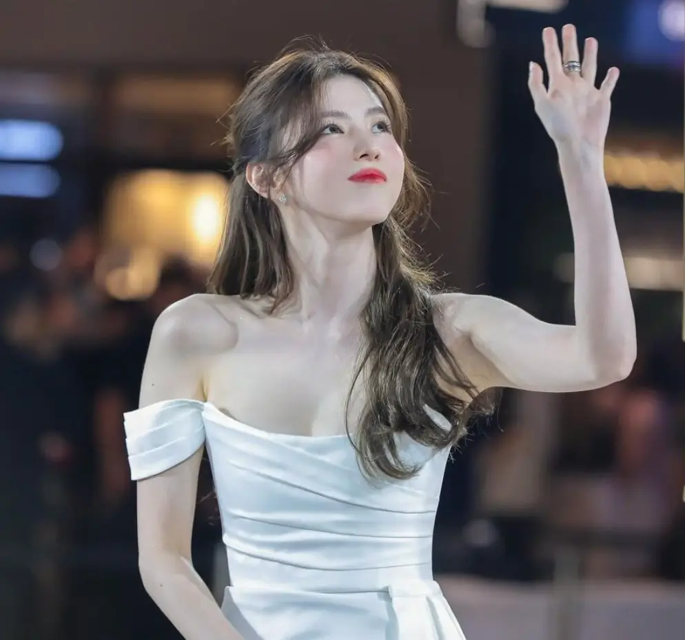 한소희