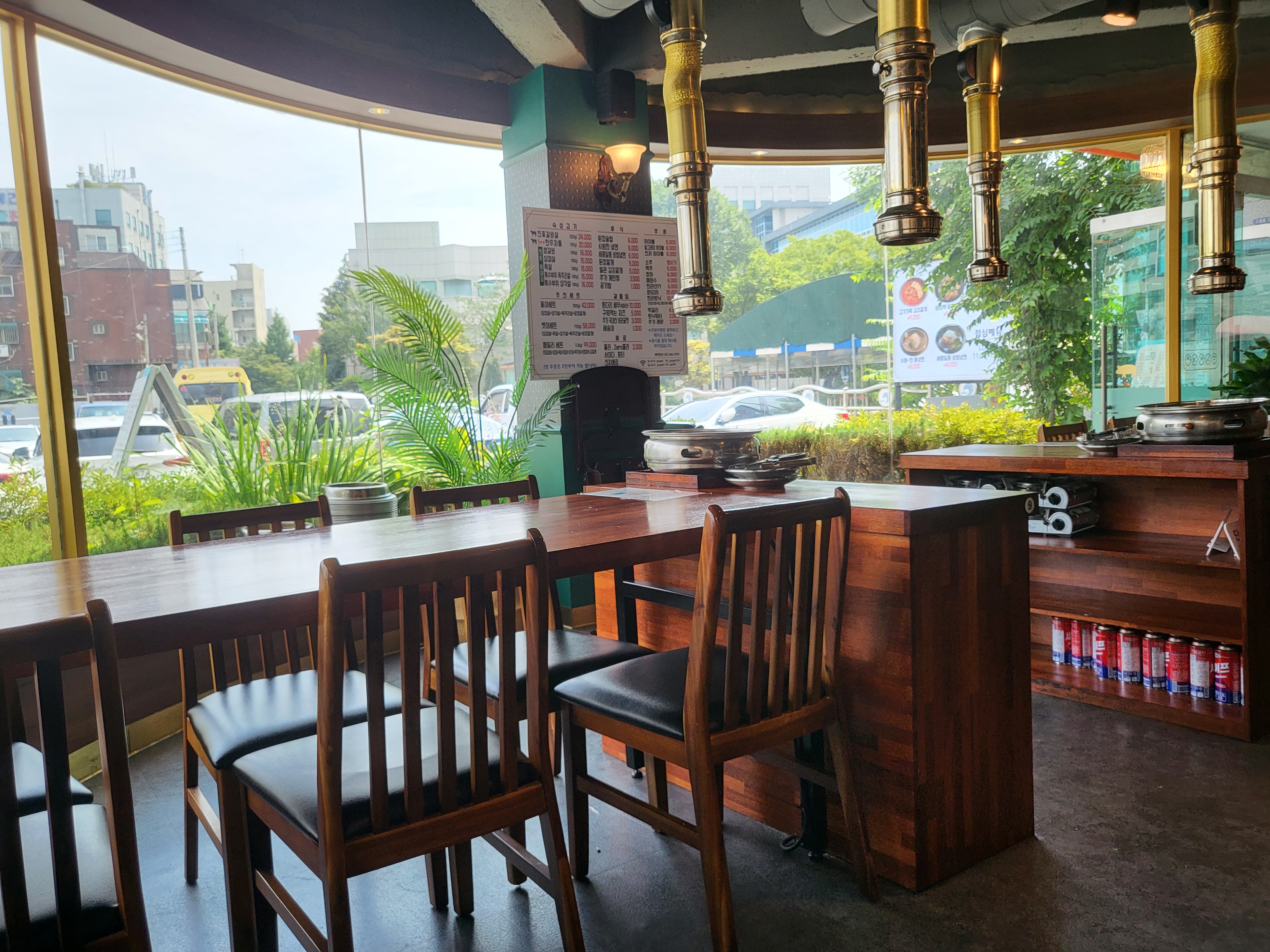 고니돈육 - 내부2