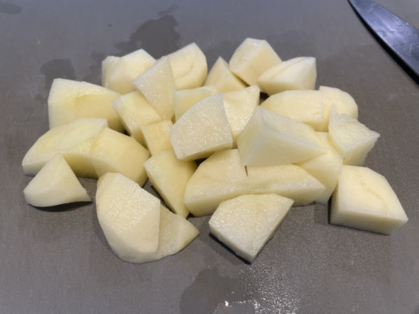 카레 만들기 황금레시피 - 감자 숭덩숭덩 썰기