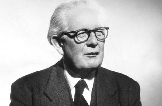 유아기 발달 이론의 이해: 프로이트, 피아제