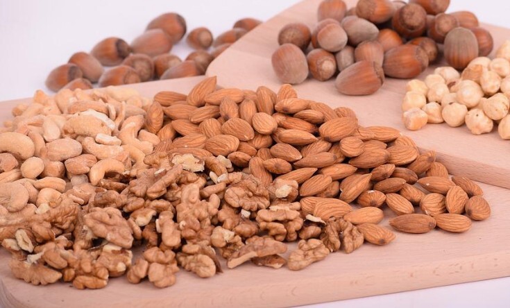 지방간 예방, 간에 좋은 음식, 간을 회복시켜주고 해독시켜주는 음식들 - 냉이, 구기자, 미나리, 자몽, 적포도, 오메가3, 견과류, 커피, 녹차