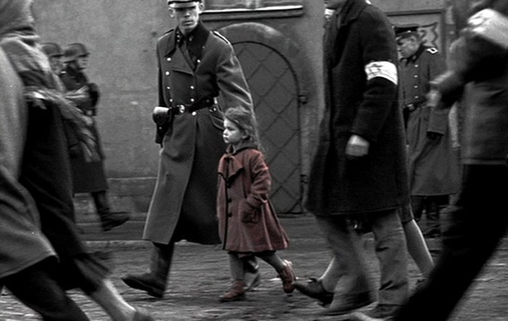 쉰들러리스트 홀로코스트 스티븐스필버그 리암니슨 흑백영화 플라조프 강제수용소 실화영화