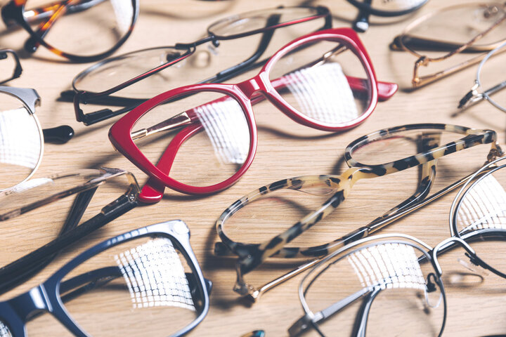 안경 꿈 해몽 [안경 쓰는 꿈&amp;#44; 안경 사는 꿈&amp;#44; 안경 선물 받는 꿈&amp;#44; 선글라스 끼는 꿈 등] 