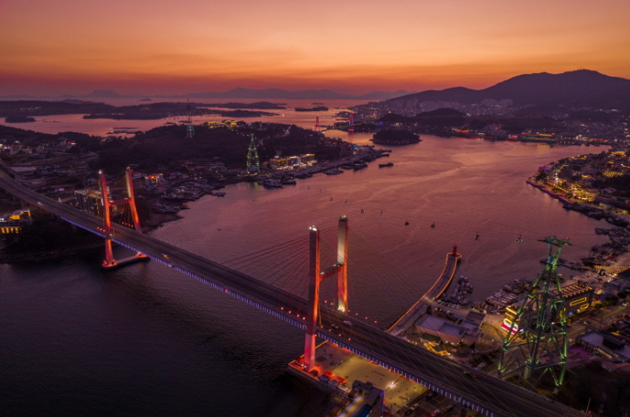 6시내고향 케이블카 동백꽃차 갓김치 게장 전남 여수 여행 정보 