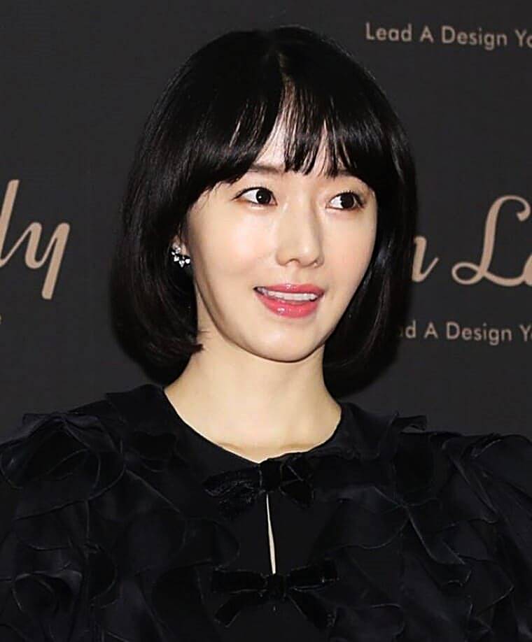 가수-겸-배우-이정현