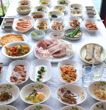 욕지도 1박 3식 밀감밭 펜션