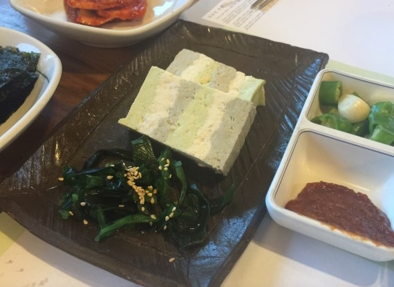 색동두부집 대표 메뉴