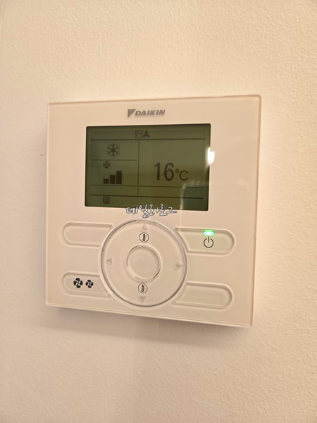 호텔_룸_에어컨