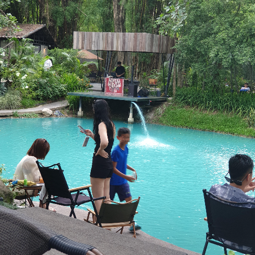 치앙마이 카페 투어 ⑤ : 인생샷을 찍을 수 있는 뷰 맛집 (No. 39 Cafe) _ 호수와 디제잉공간