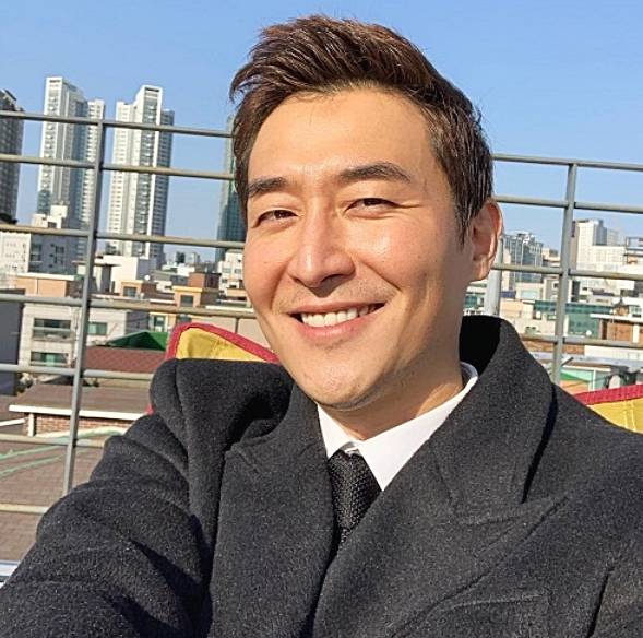 김인석