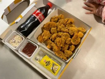 네네치킨 메뉴 추천 핫후라이드 시동점 네꼬닭 순살반반_18