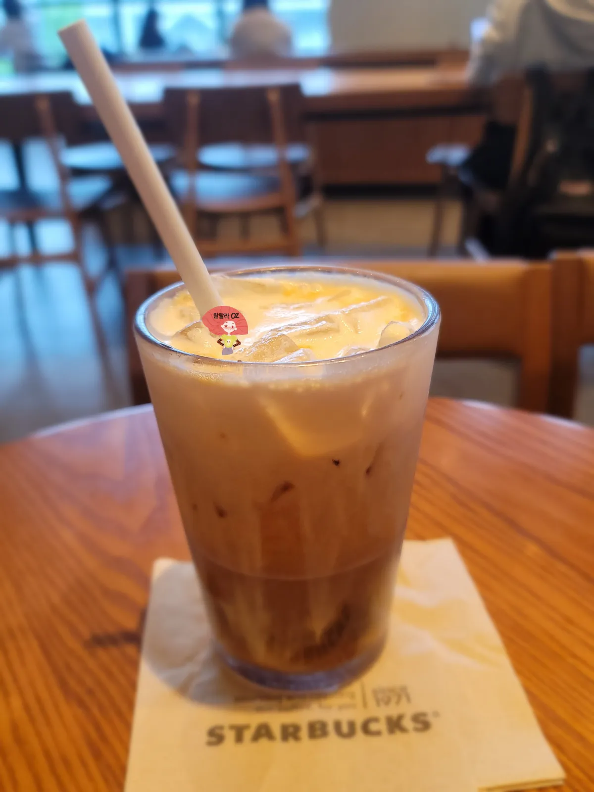 스타벅스-잔에-담긴-씨솔트-카라멜-콜드-브루
