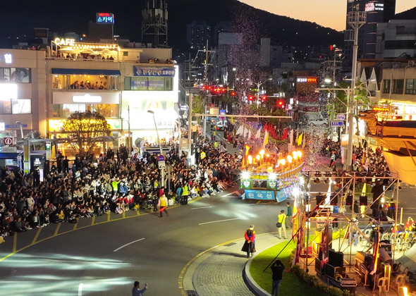 통제영 길놀이 사진